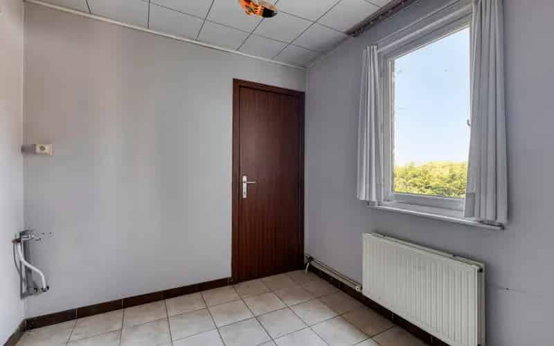Huis te koop Holsbeek: renovatieproject met vergunning
