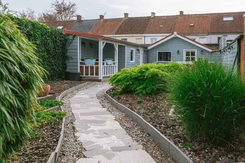 Huis te huur: Ruime woning met garage en tuin nabij centrum