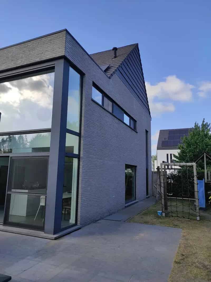 Huis te huur: Instapklare woning met 3 slaapkamers en garage