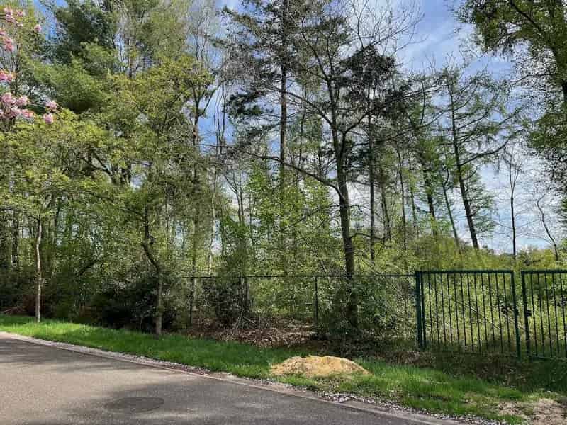 Bouwgrond te koop 11a 02ca Groene Residentiële Omgeving