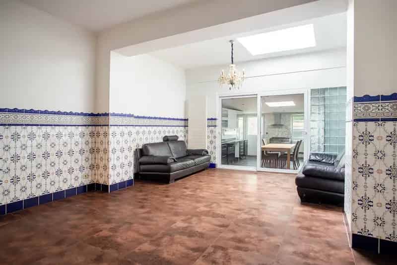 Ruime woning 3 slaapkamers grote tuin nabij Park Spoor Noord