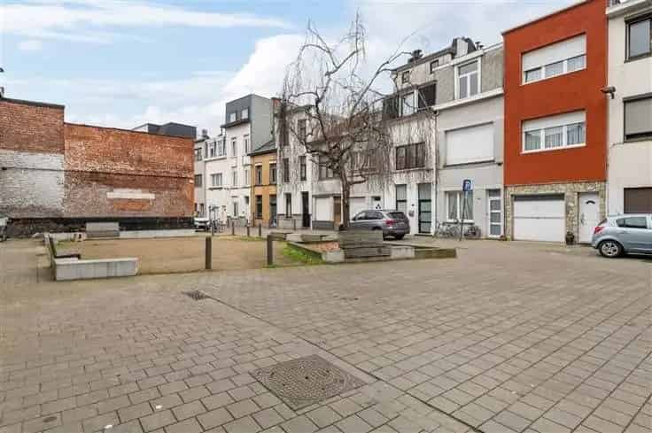 Huis Te Koop 4 Units Rustige Centrale Ligging