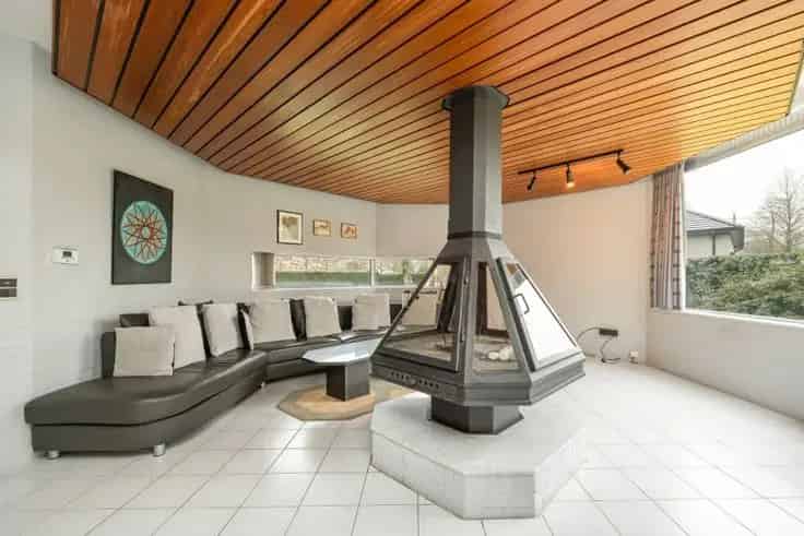 Huis Te Koop: Architecturale Villa 249m² in Groene Omgeving