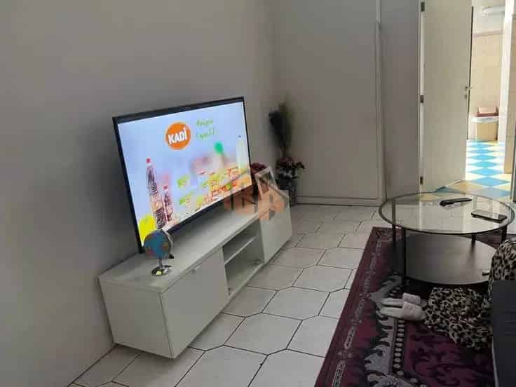 Appartementsblok Molenbeek 5 Wooneenheden Te Koop