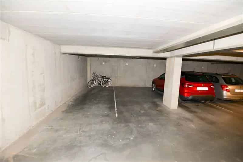 Garagebox te huur Wevelgem Nabij Station