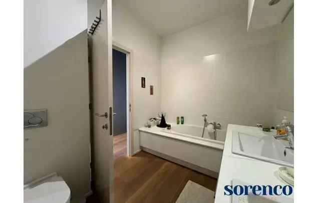 Huur 2 slaapkamer appartement van 125 m² in Antwerp