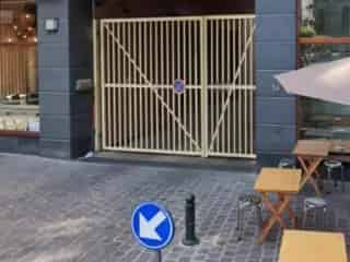 Parking te Huur Elsene - Matonge - Nabij Metro en Winkels