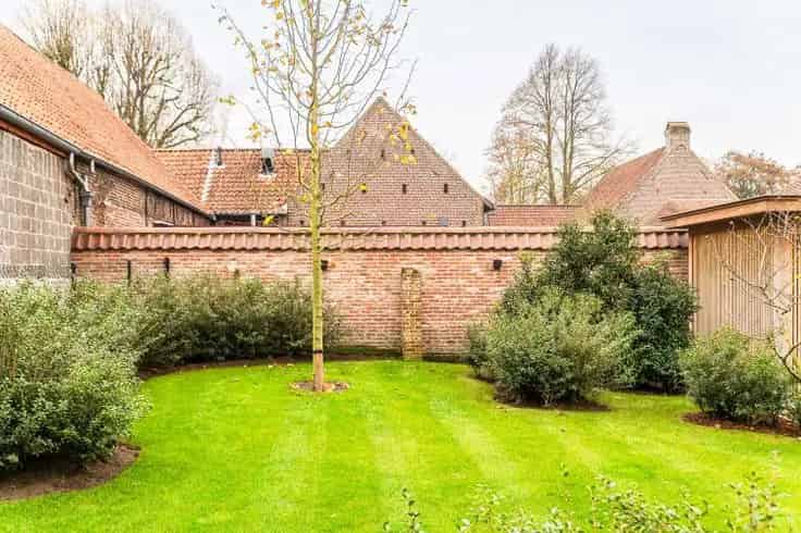 Huis Te Koop Sint Martens Latem: 3 Slaapkamers, 2 Badkamers, Garage