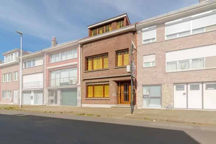 Huis Te Koop Renovatieproject Toplocatie