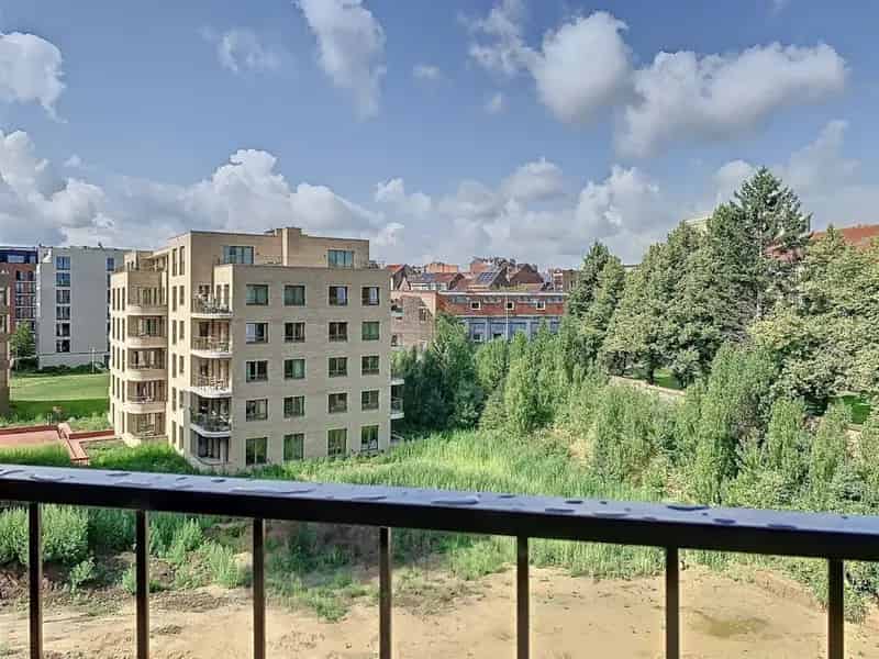 Appartement te koop Tour Taxis 1 slaapkamer 73m2 terras