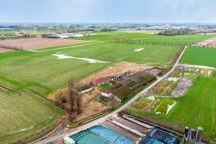 Huis te koop Landegem: Uniek domein 1 hectare