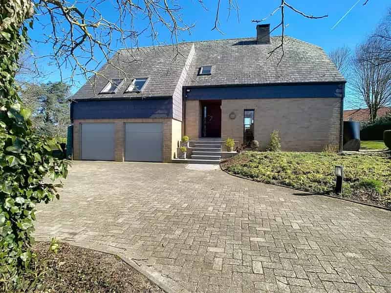 Ruime Vrijstaande Woning 4 slaapkamers Garage Tuin 26a 17ca