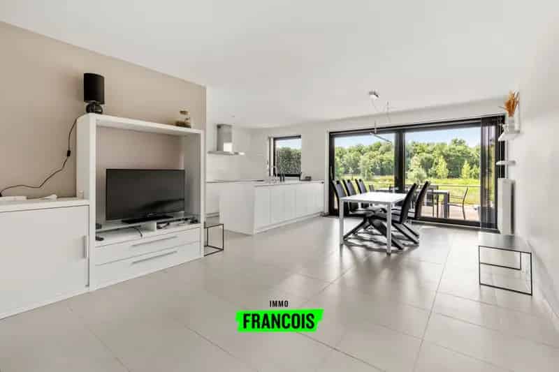 Modern Appartement te Bredene - Rustig & Lichtrijk