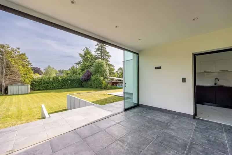 Gerenoveerde Villa te Huur Antwerpen Ruime Tuin Zonnepanelen