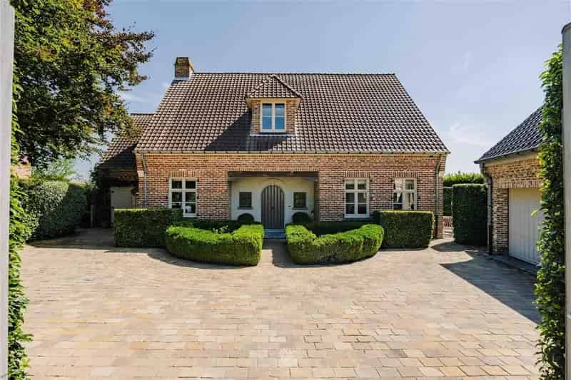 Landelijke woning met prachtig zicht en hoogwaardige afwerking