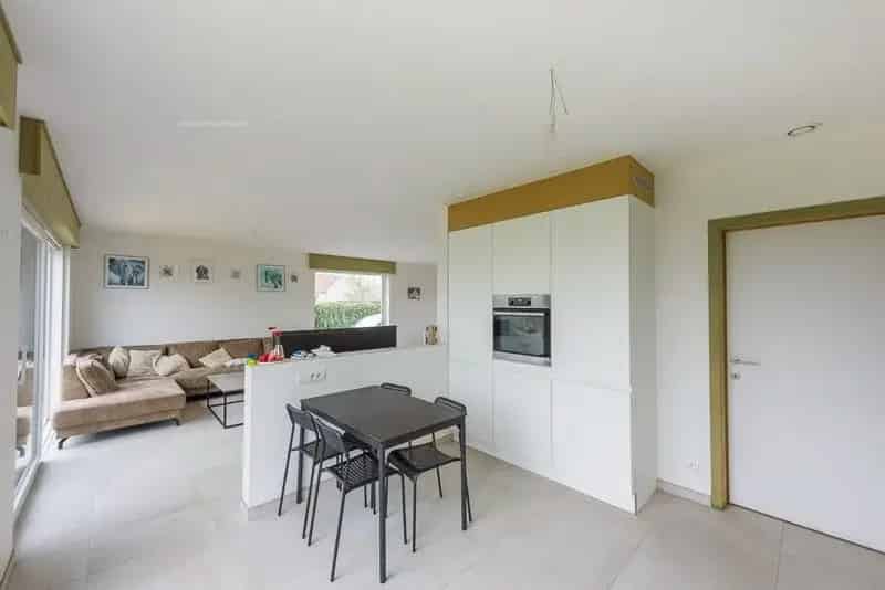 Halfopen Bebouwing 4 slaapkamers Deerlijk