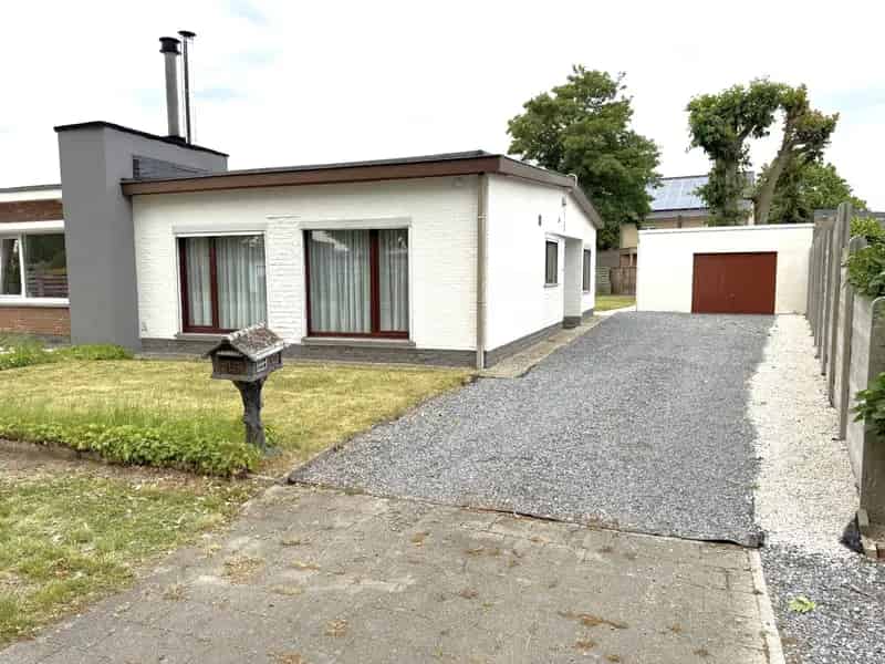 Huis te koop Drongen: Moderne woning met tuin en garage