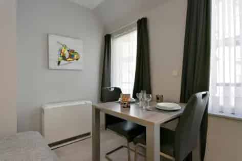 Appartement Brussel 91 Dagen Minimumverblijf