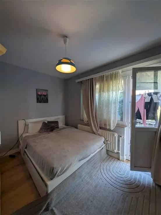 Appartement Te Koop 85m2 2 Slaapkamers Place de la Beaute