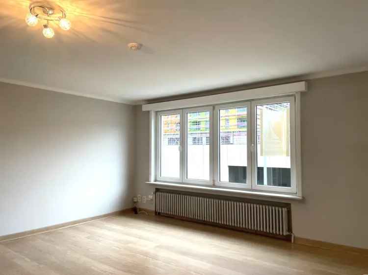 Appartement te koop Heist - 2 slaapkamers - Markt