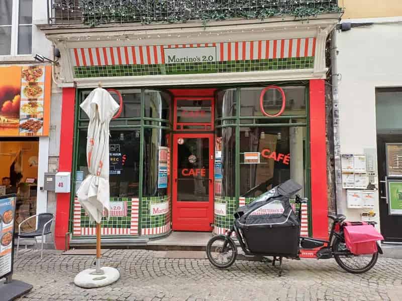 Handelspand Melkmarkt: 30m² te renoveren, terras mogelijk