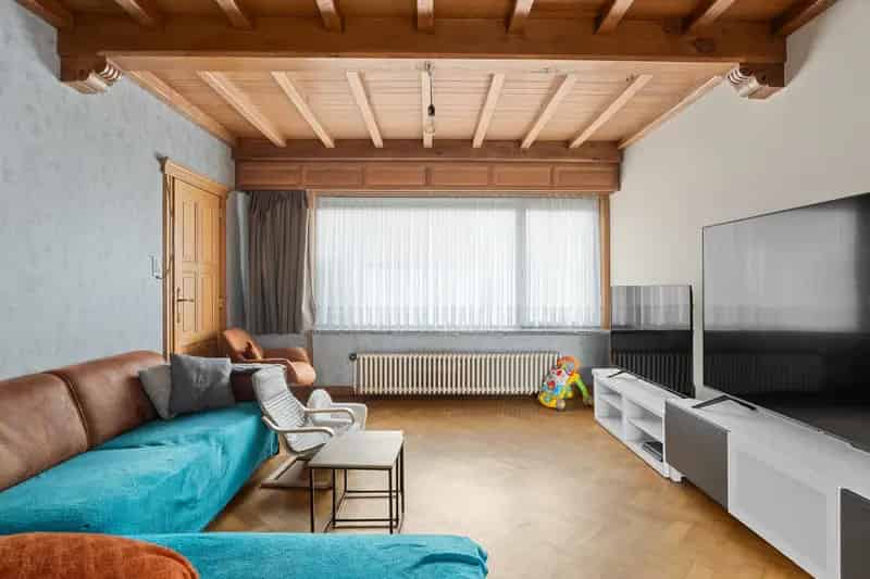 Ruime woning met dubbele garage Oedelem Centrum