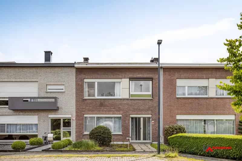 Huis te huur 3 slaapkamers tuin garage