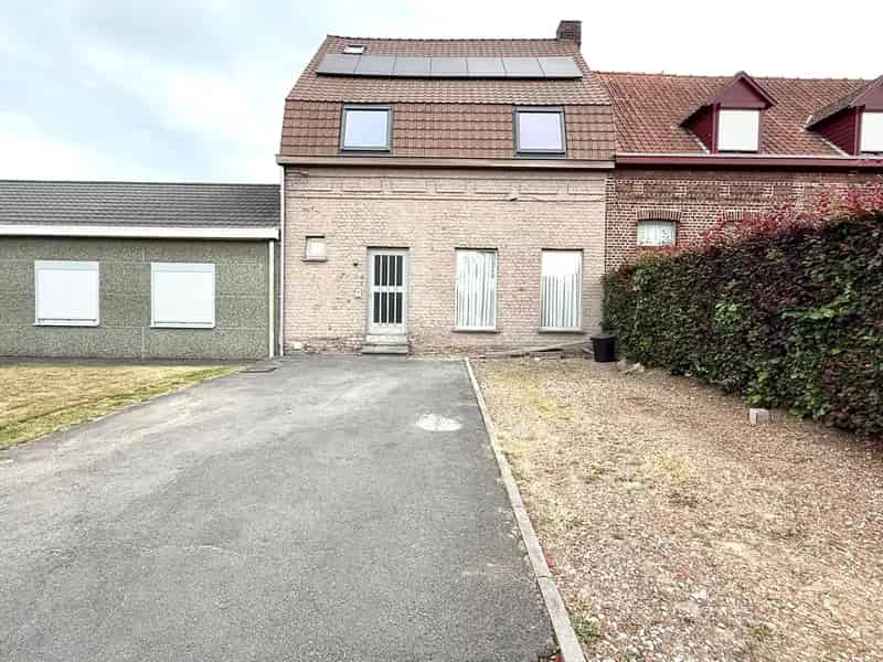 Huis te koop Lauwe: Instapklare gezinswoning met 4 slaapkamers