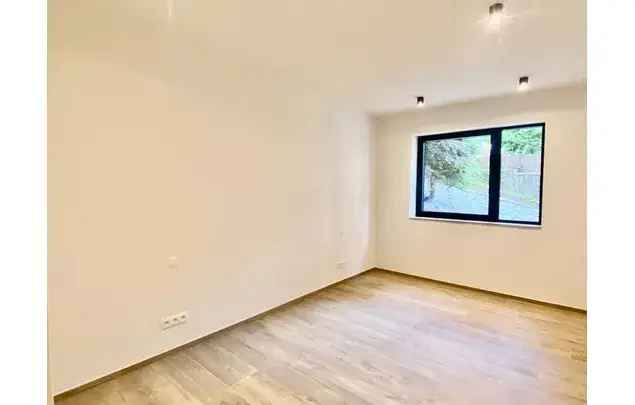 Huur 2 slaapkamer appartement van 110 m² in Liège