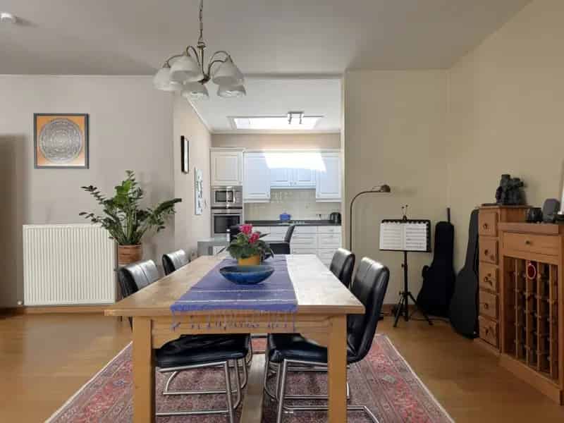 Huis te koop: Compact en modern huis met garage
