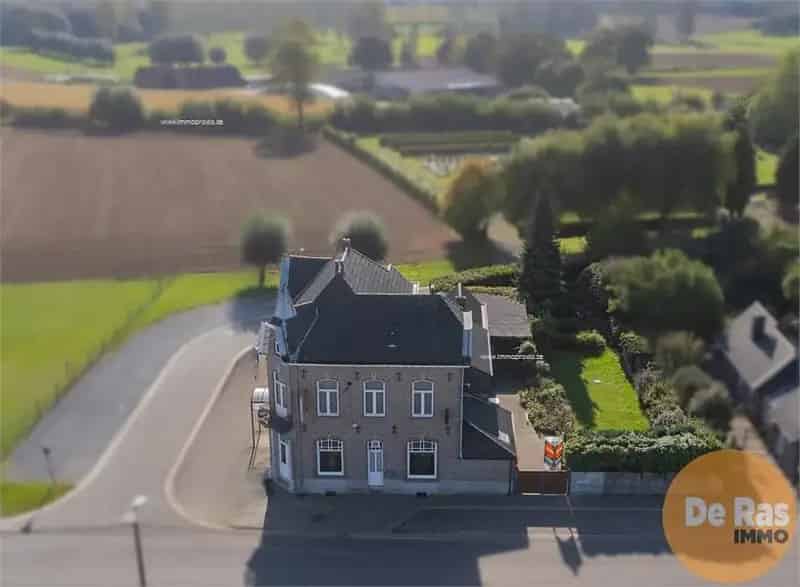 Herenhuis met Handelspand te koop St Lievens Esse