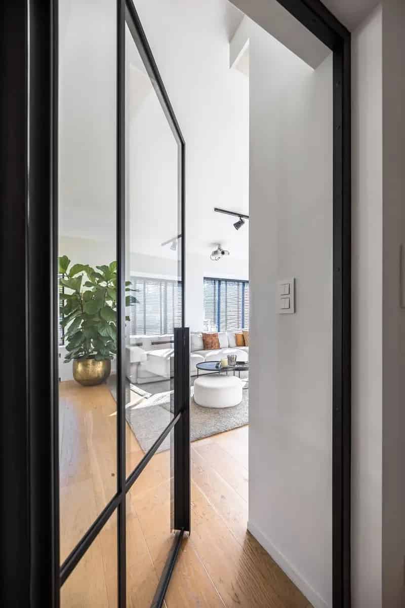 Gerenoveerde Rietgedekte Villa Schilde