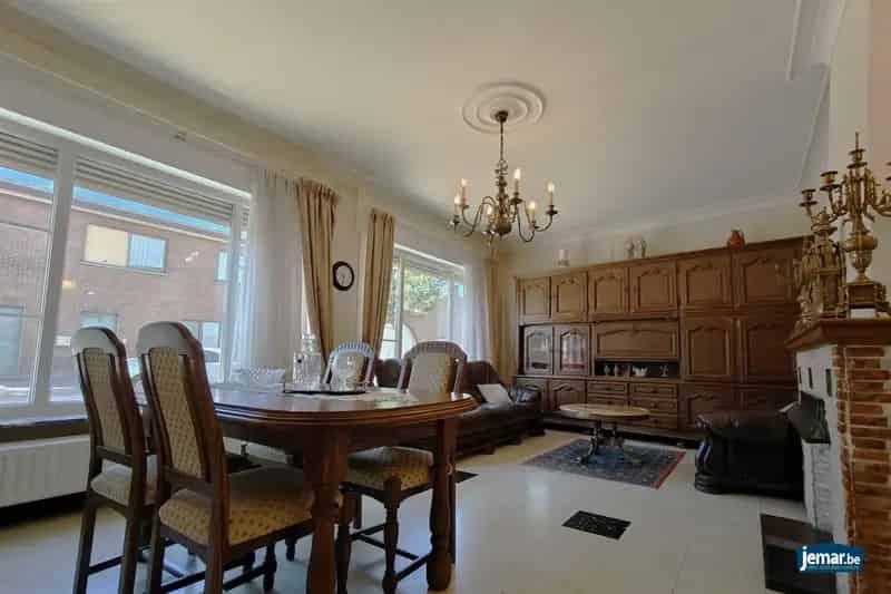 Goed onderhouden woning 3 slpk 2 ingangen Mopertingen