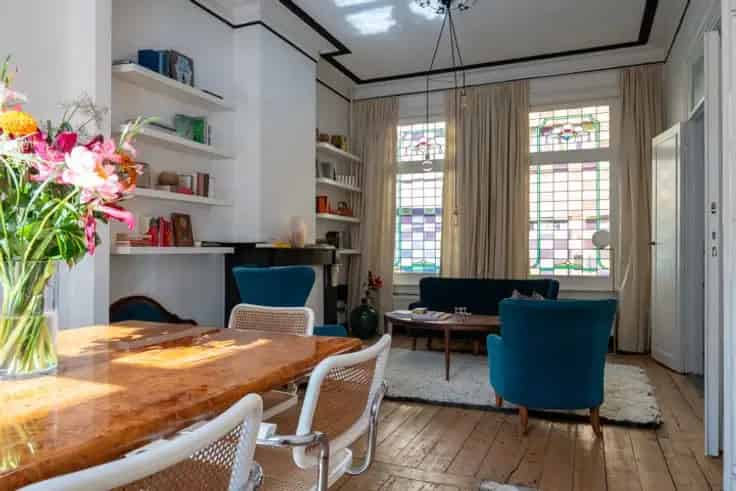Herenhuis te koop: Stijlvol 19e eeuws huis met stadstuin