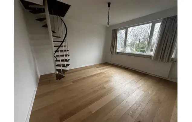 Huur 3 slaapkamer huis van 155 m² in Antwerp