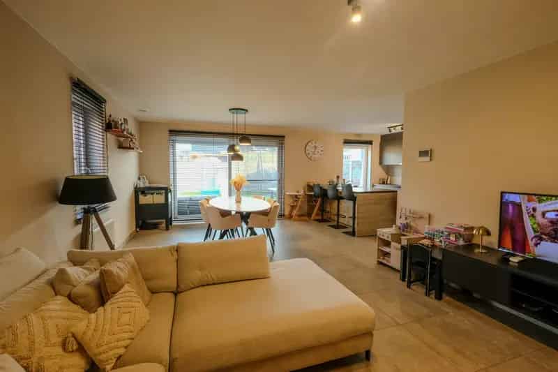 Huis te huur in Kleit Maldegem - Instapklare halfopen bebouwing