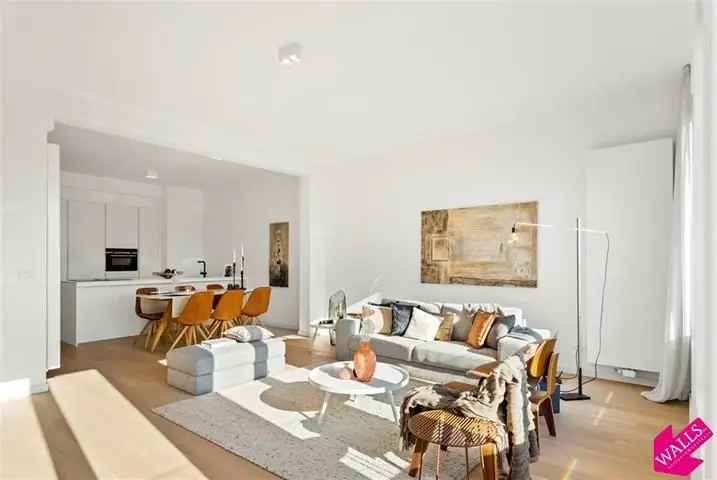 Prachtig Appartement te Huur Nabij Het Zuid 2 slaapkamers Terras