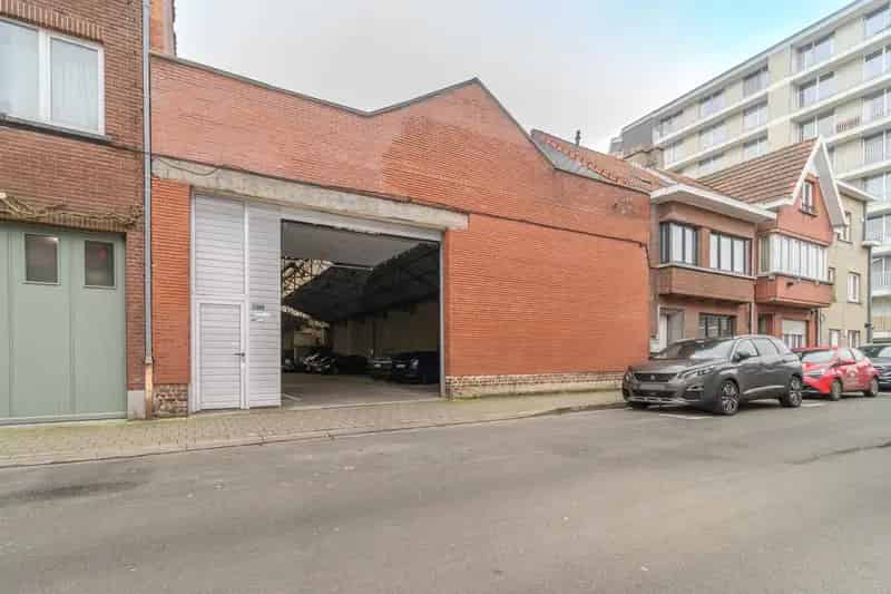 Zeer ruim magazijn te Aalst - Toplocatie