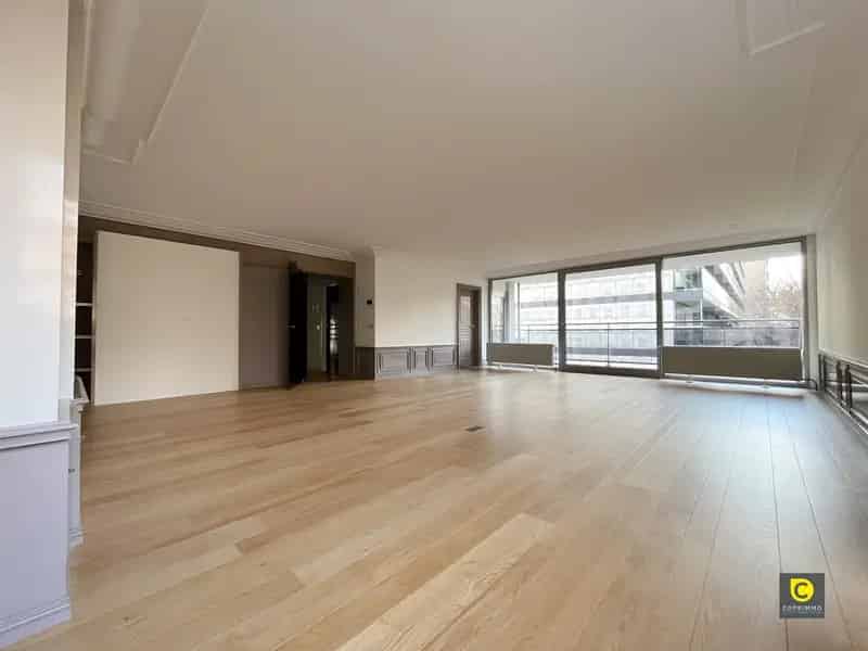 Ruim Hoekappartement 3 Slpk 2 Bdk 2 Terrassen