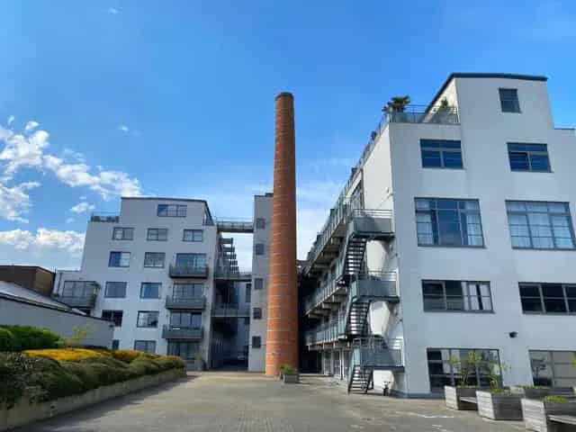 Duplex Penthouse Molenbeek 157m² - Terras - Nabij Metro