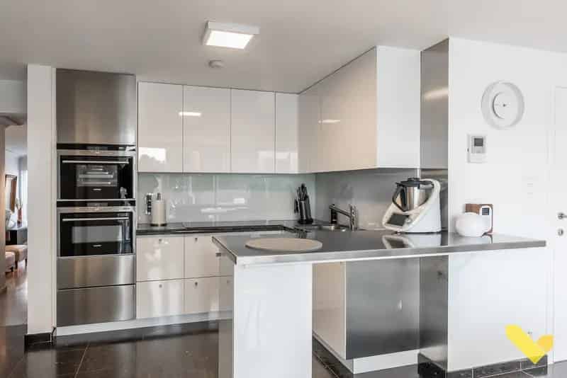 Exclusieve Centraal Gelegen Woning Met Handelspand