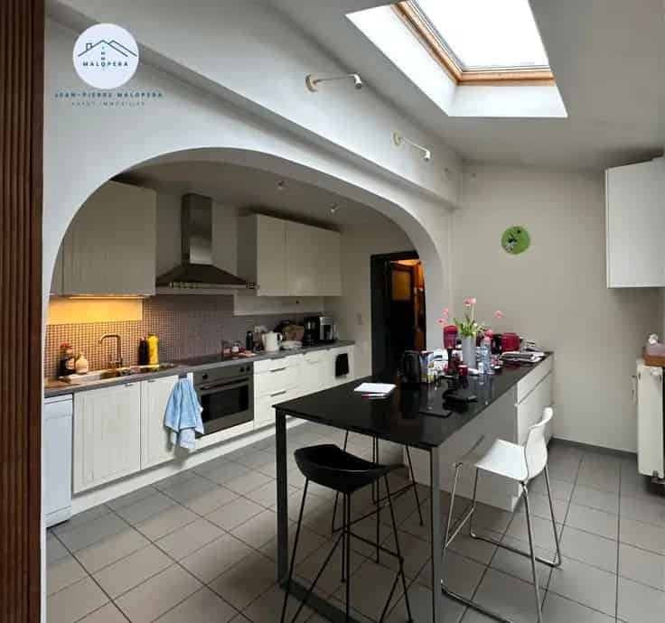 Ruime Familiewoning 4 slaapkamers Mont-sur-Marchienne