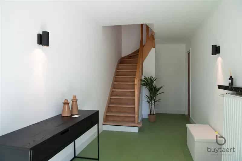 Instapklare gezinswoning 3 slaapkamers tuin