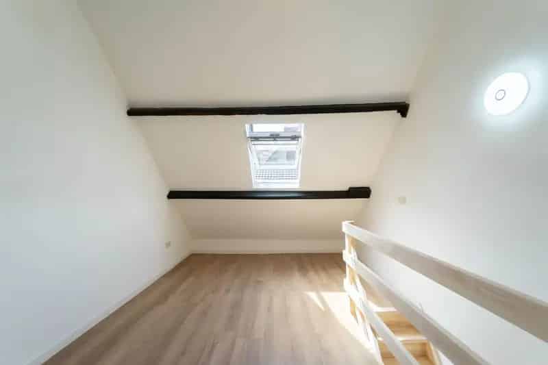 Gerenoveerde Citewoning Nabij Coupure
