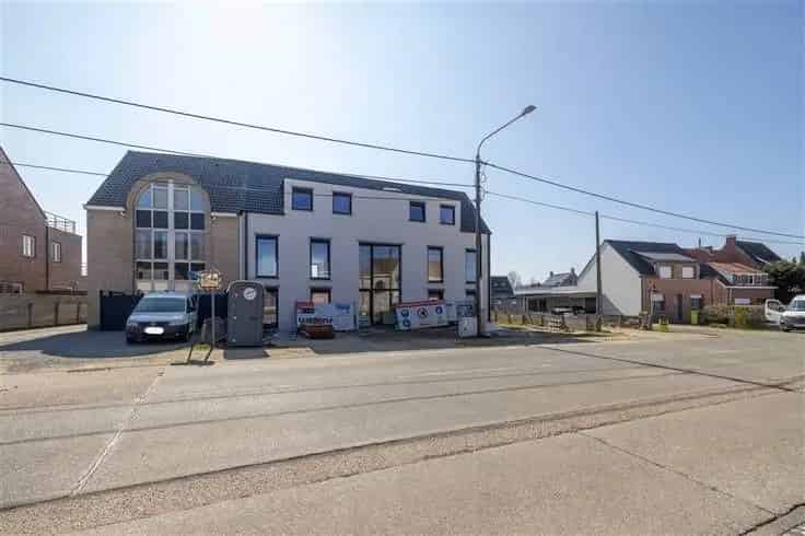 Duplex Appartement te Koop 171m² 3 slaapkamers Zelf Afwerking