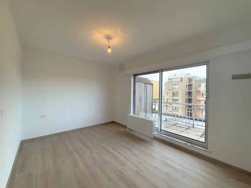 Gerenoveerd Penthouse Antwerpen Twee Terrassen Prachtig Uitzicht
