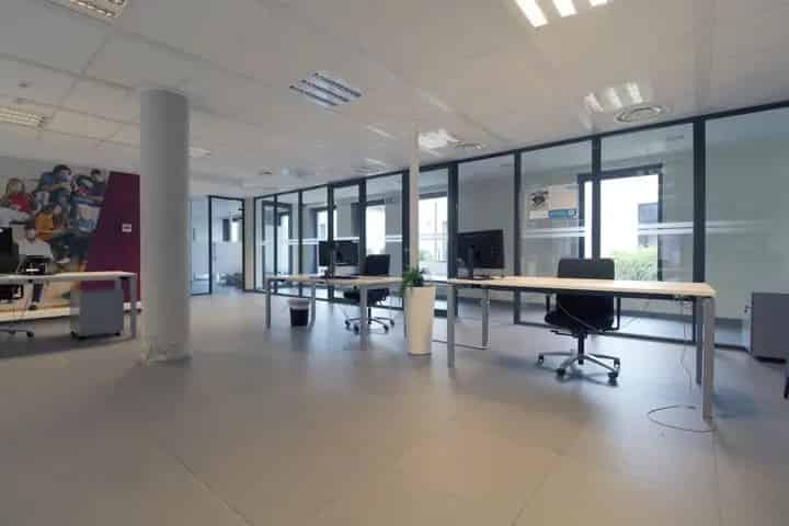 Kantoorruimte te huur Wetteren 145m²