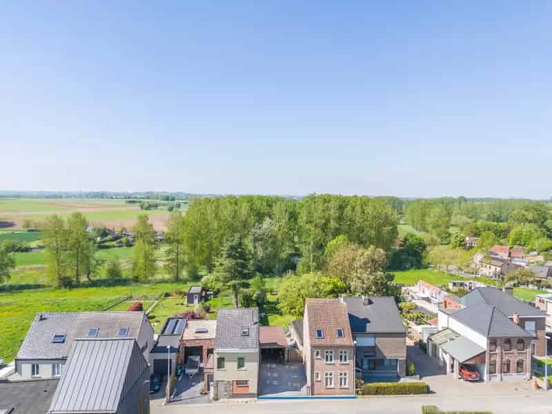 Huis te koop Velzeke: Instapklare woning met tuin