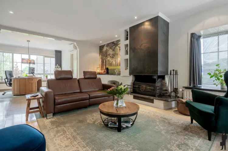 Huis te koop Arendonk: Ruime woning met gastenverblijf
