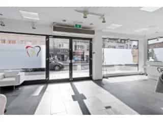 Handelspand te Koop Merksem - Verhuurd - 92m²